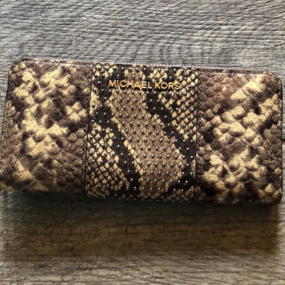 MICHAEL KORS WALLET